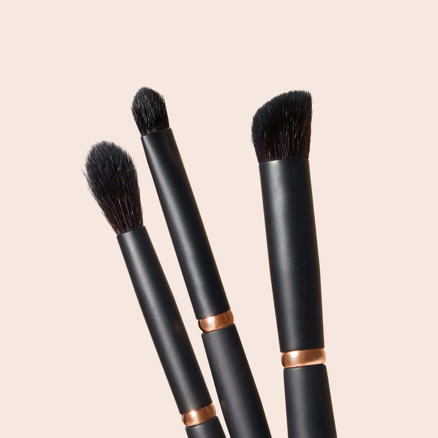 YB8 Tapered Blending Luxe Brush